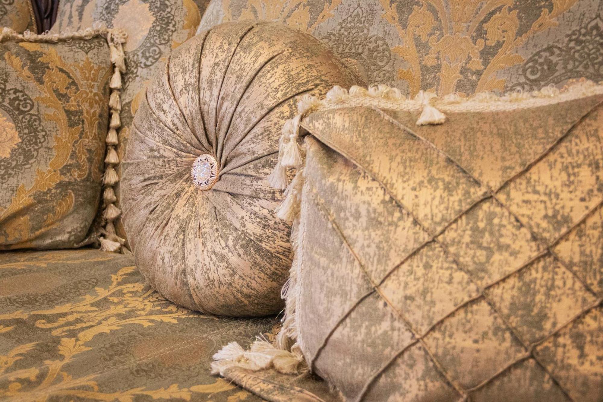 Central Luxury Antique Apartment Varna Dış mekan fotoğraf