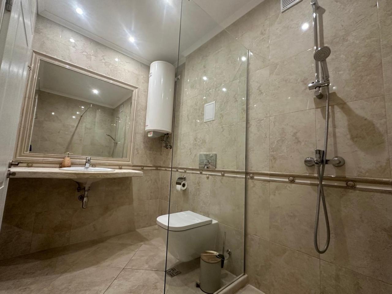 Central Luxury Antique Apartment Varna Dış mekan fotoğraf