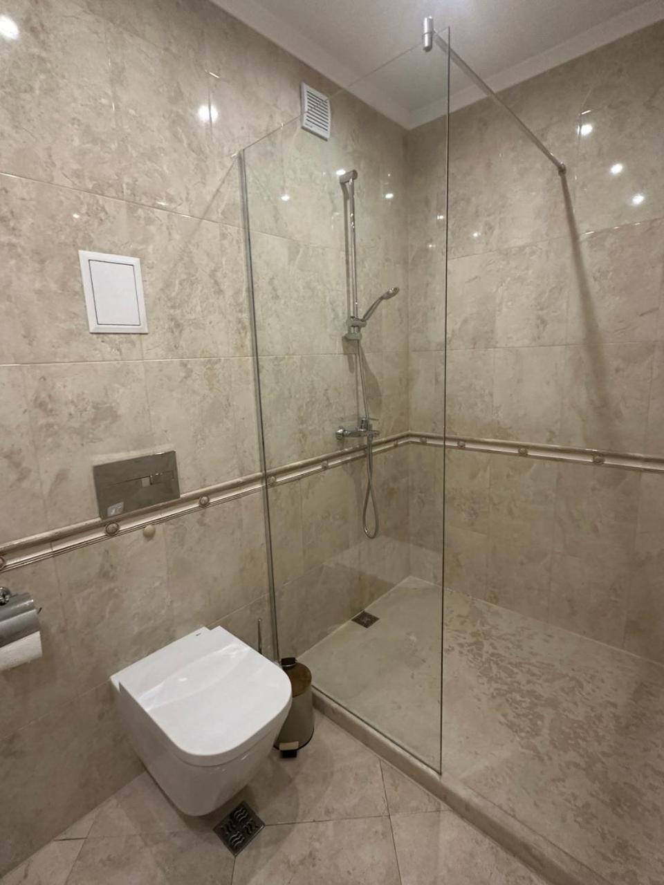 Central Luxury Antique Apartment Varna Dış mekan fotoğraf